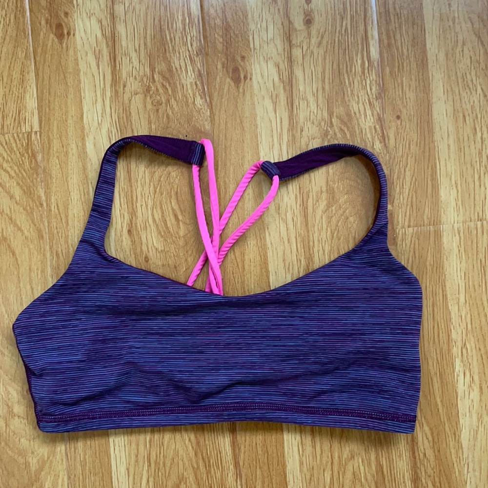 Lululemon Free to Be bra wee space 6?